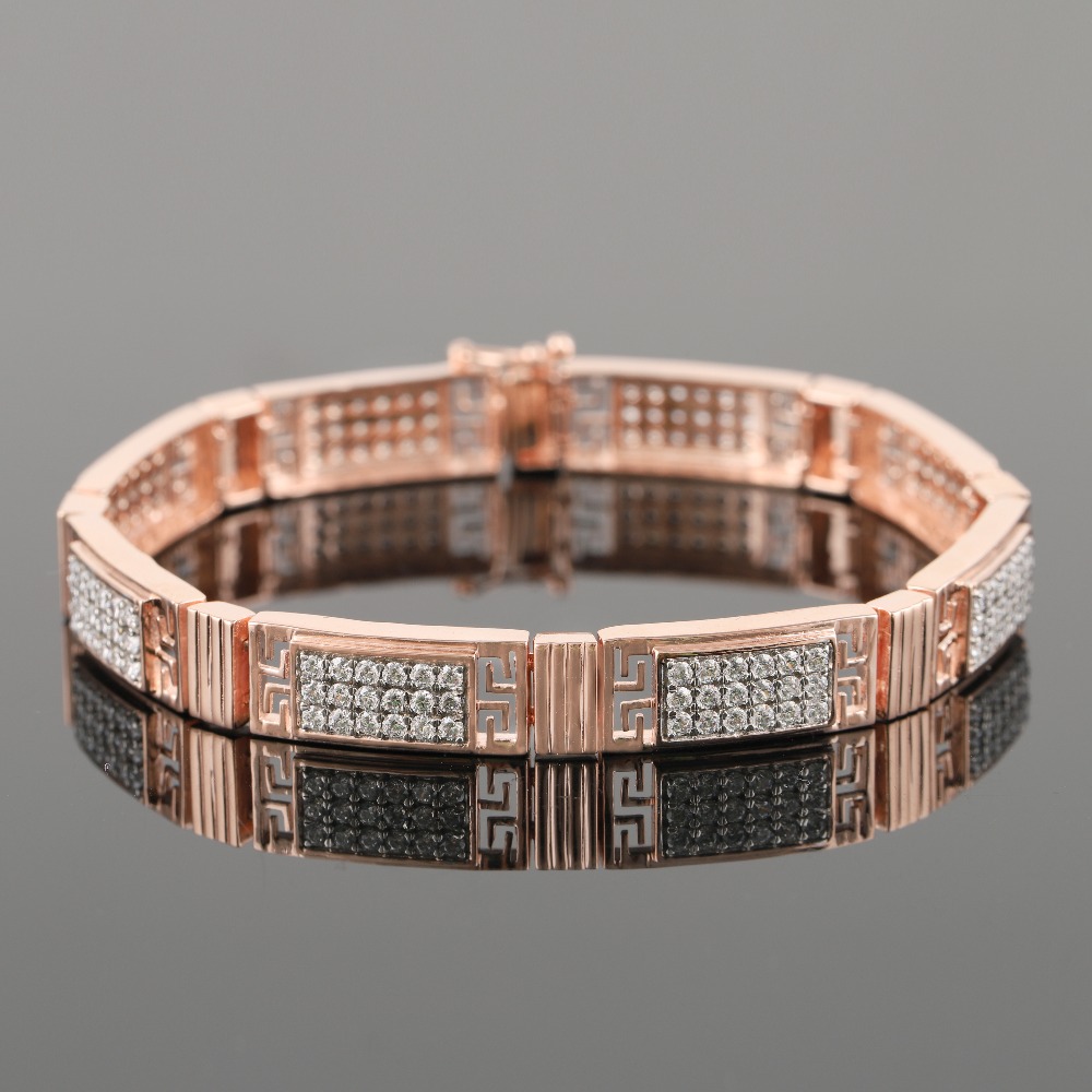 18kt square shaped diamond men's bracelet
