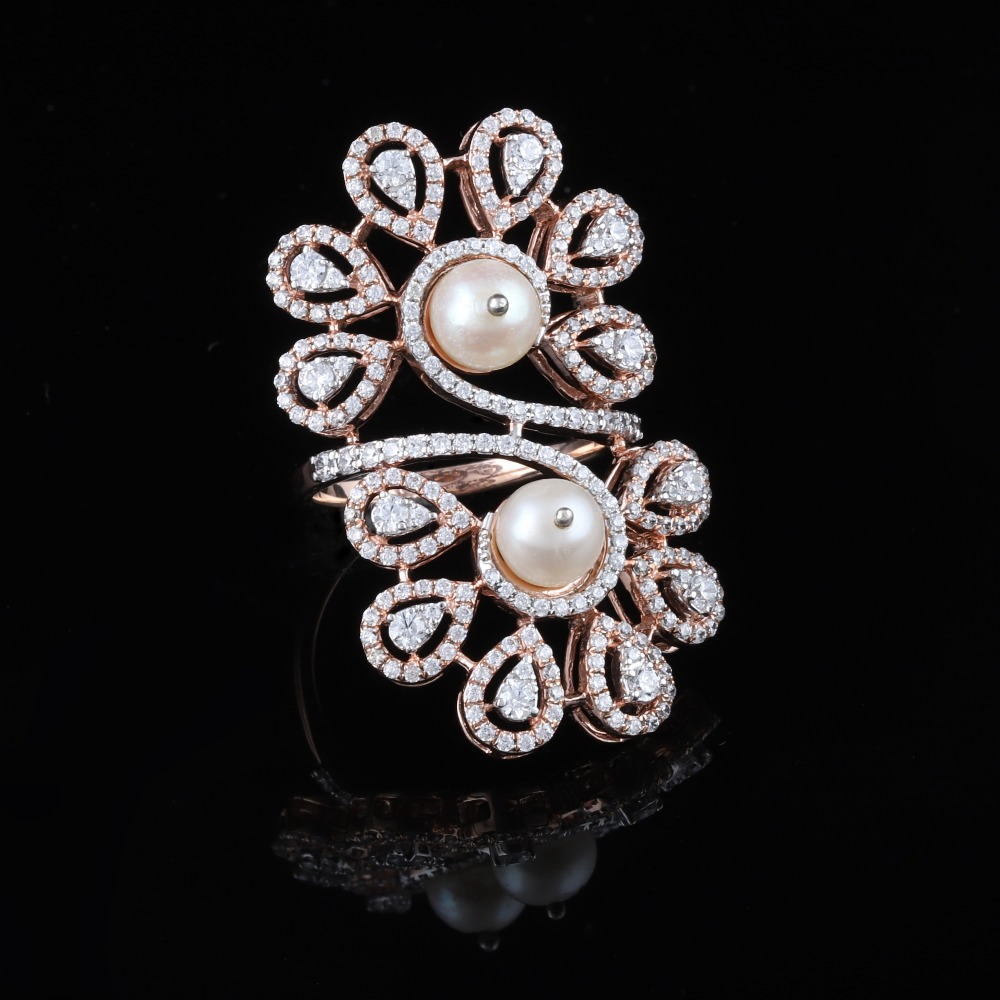 18kt designer diamond rings