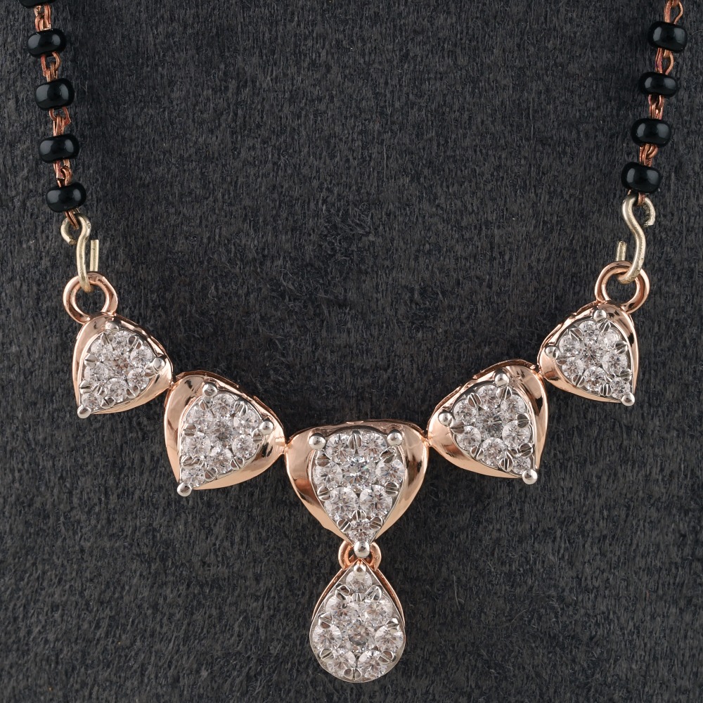 18kt pan shape diamond mangalsutra