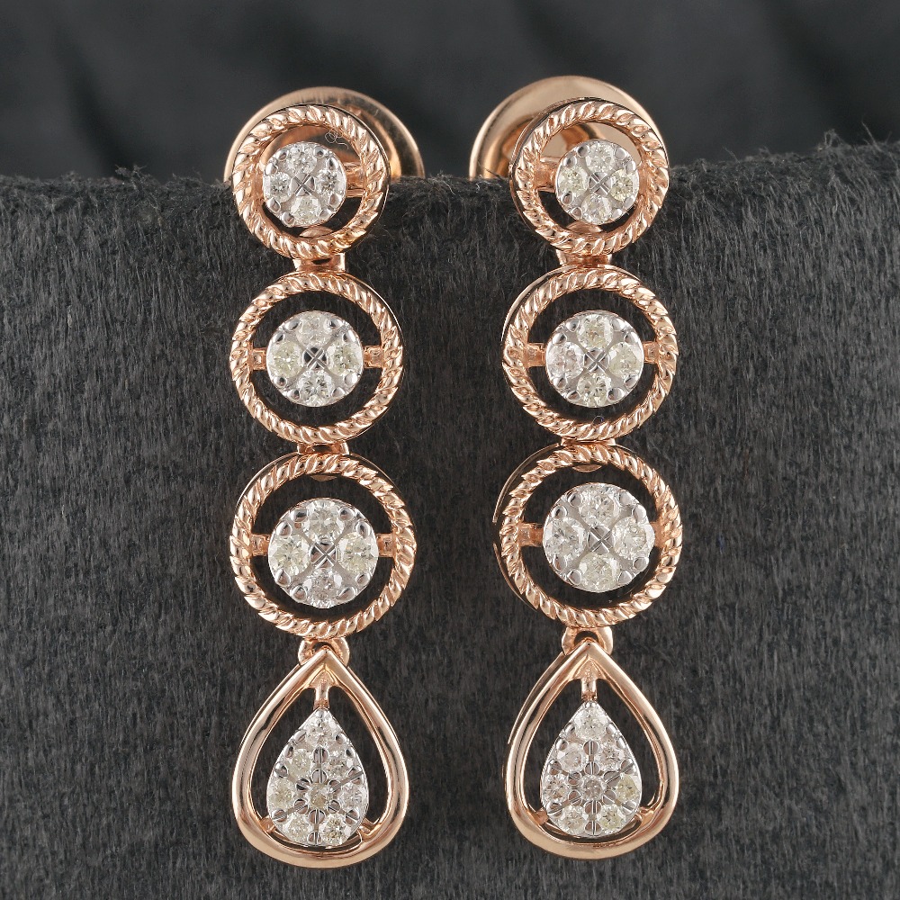 18Kt Gold Modern Diamond Earring