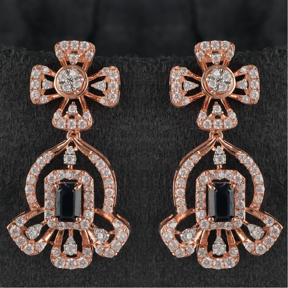 18Kt Gold Fancy Diamond Earring