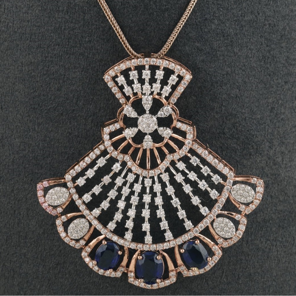 18K Gold Delite Diamond Pendant