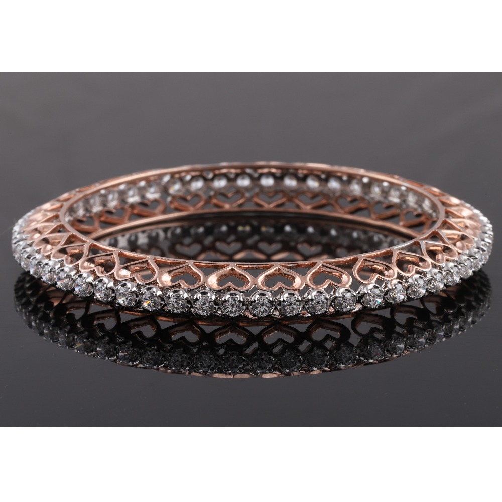 18K Gold Designer Diamond Bracelet