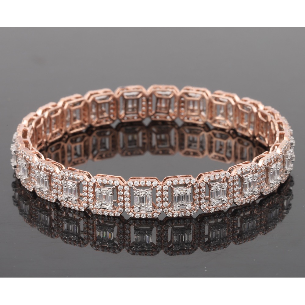 18K Gold Pretty Diamond Bracelet