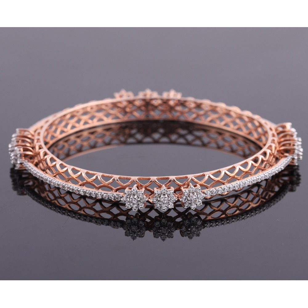 18K Gold Fancy Diamond Bracelet