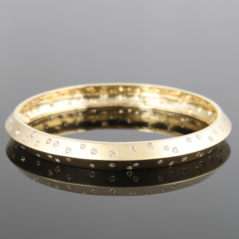 18KT Gold Fine Design Diamond Bracelet