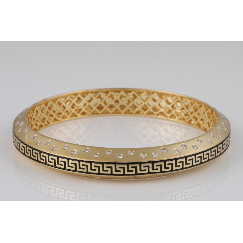 18KT Gold Modern Diamond Bracelet