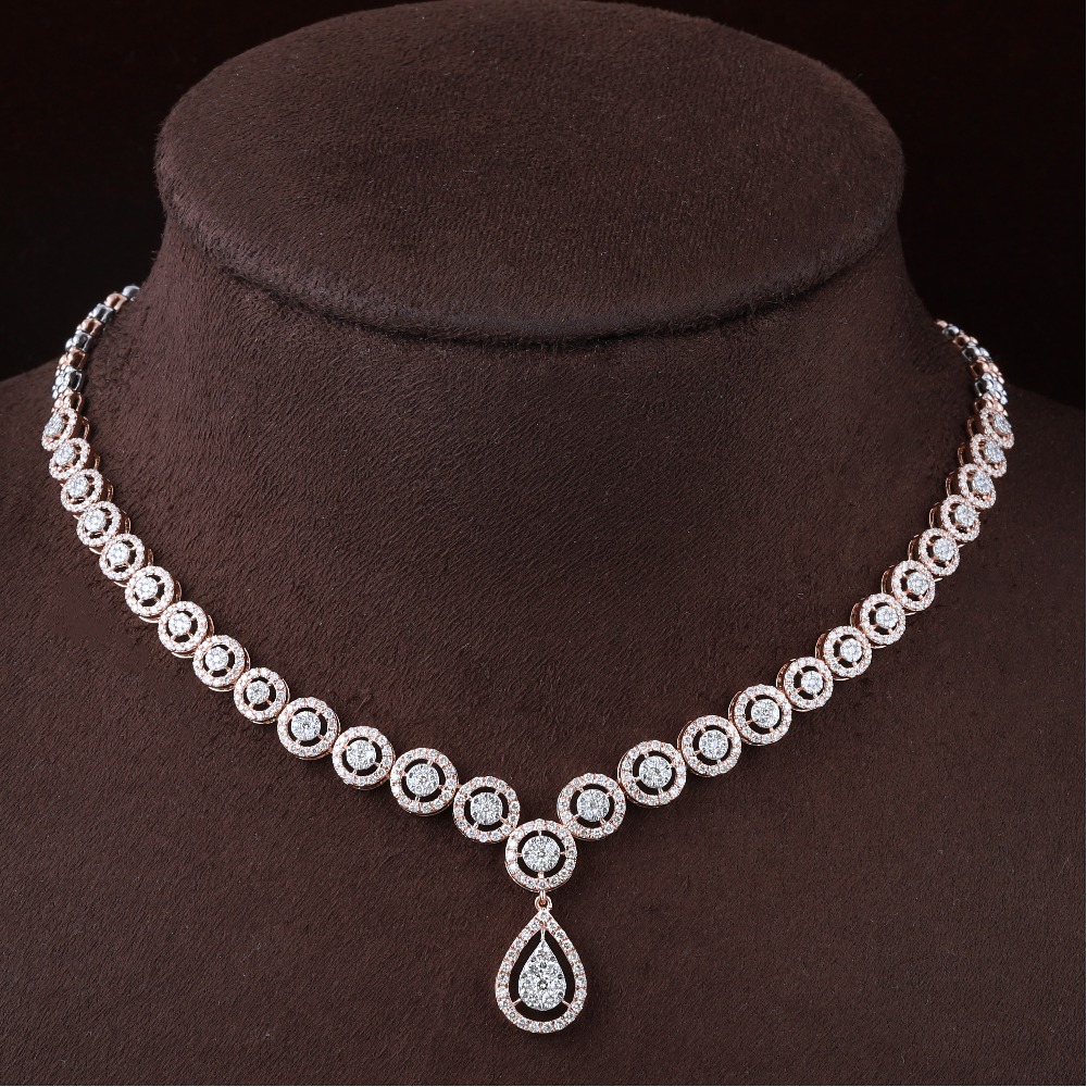 18KT Gold Designer Diamond Necklace