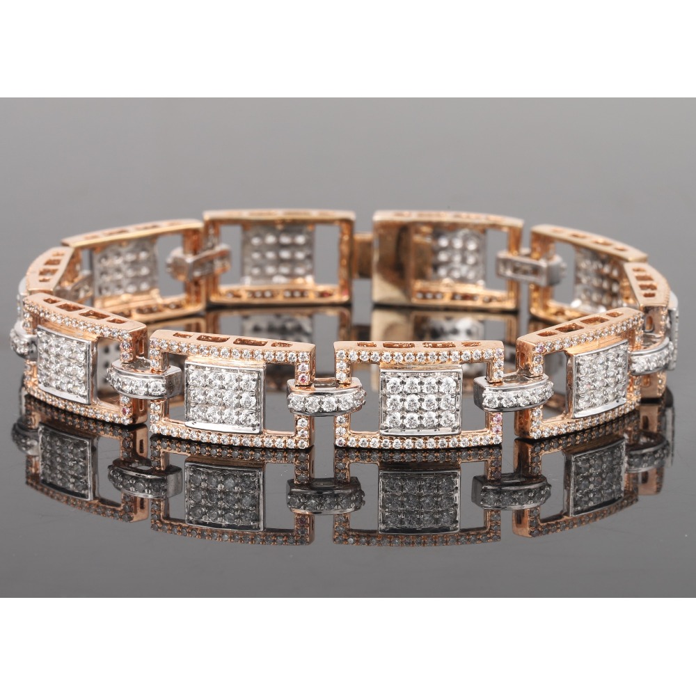 18KT Gold Elegant Diamond Bracelet