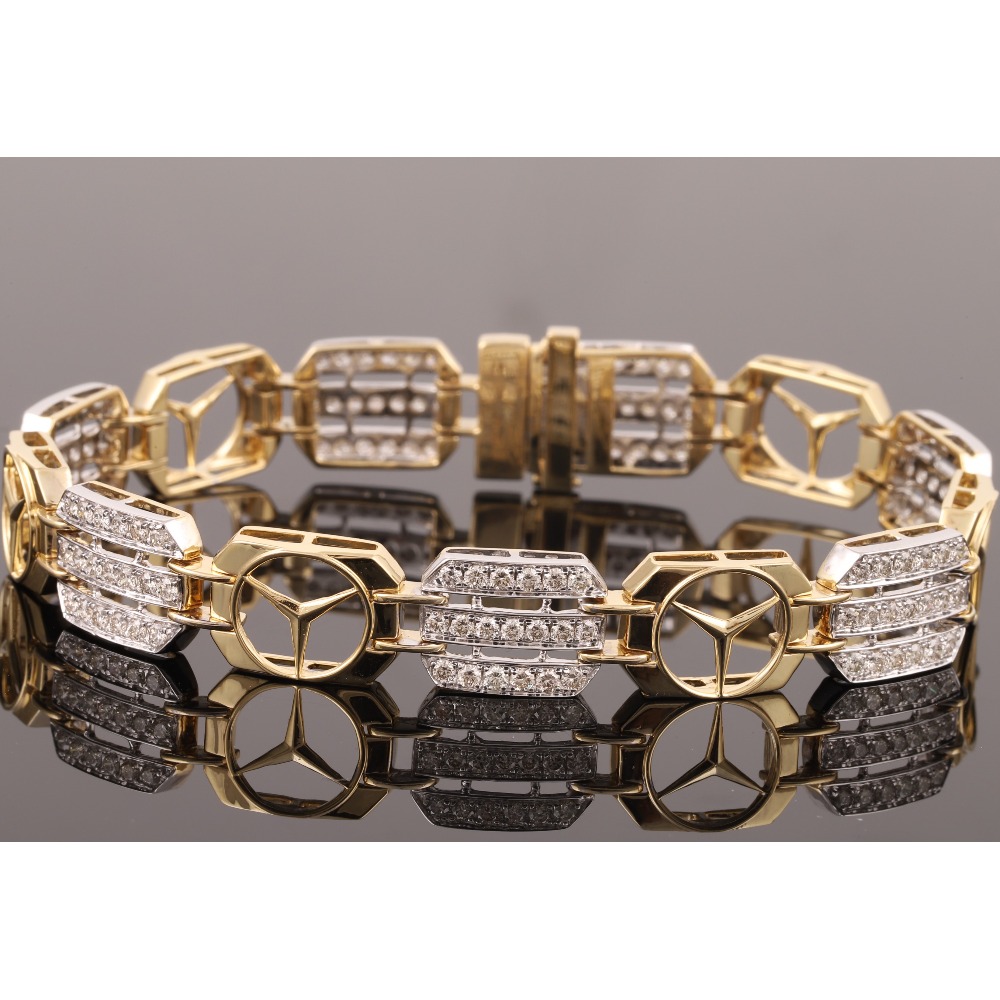 18KT Gold Graceful Diamond Bracelet