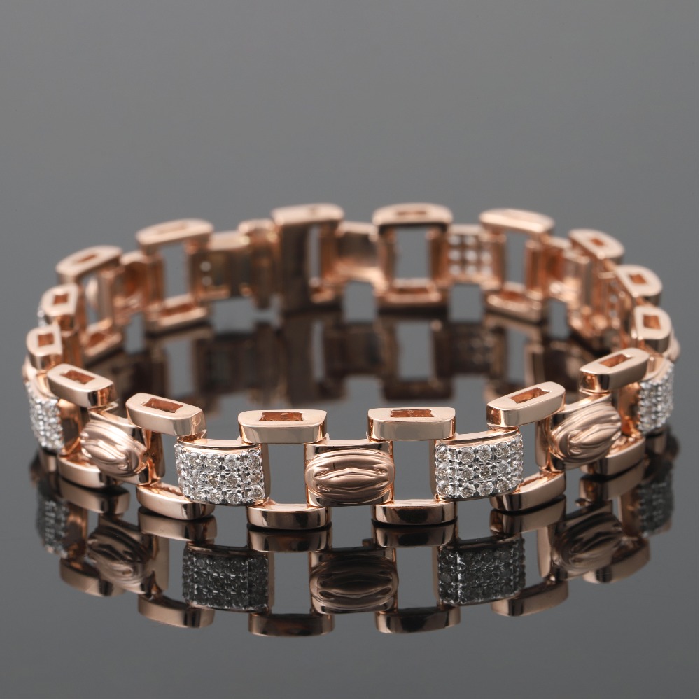 18KT Gold Dazzling Diamond Bracelet