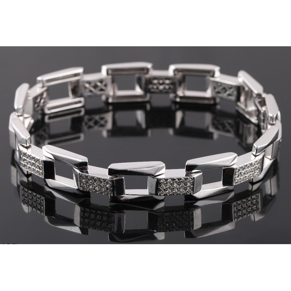 18KT Gold Graceful Diamond Bracelet