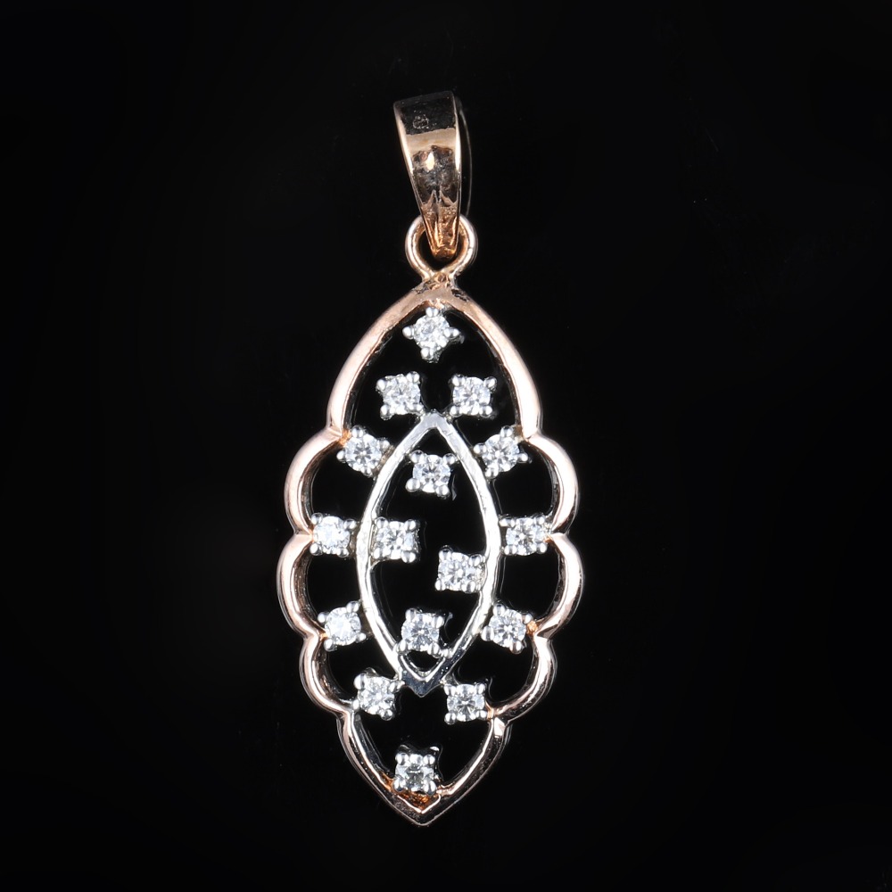 18KT Gold Delicate Diamond Pendant Set