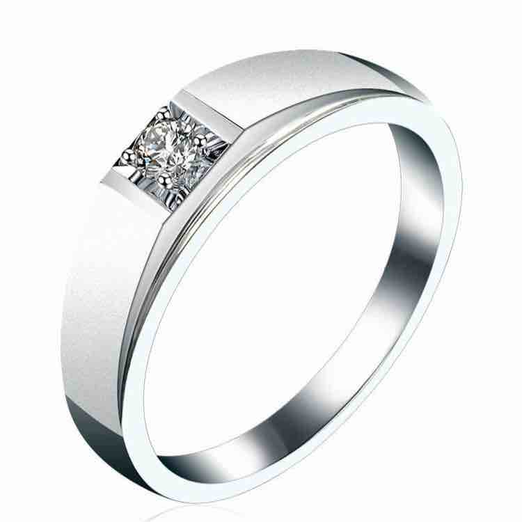 18KT White Gold Round Shape Diamond Gents Ring