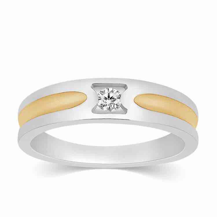 18KT White Gold Diamond Gents Ring