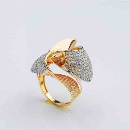 18KT Rose Gold Fancy Design Ladies Ring