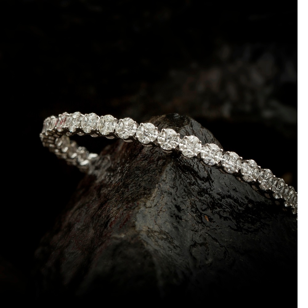 18KT Real Diamond Ladies Designer Marquise Bangle