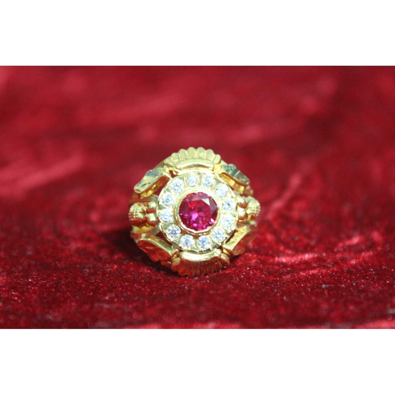 22KT Gold Ladies Indian Fancy Ring