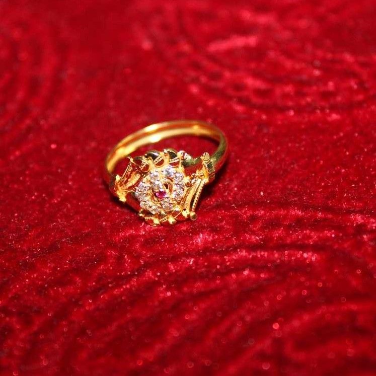 22KT Gold Ladies Indian Designer Ring