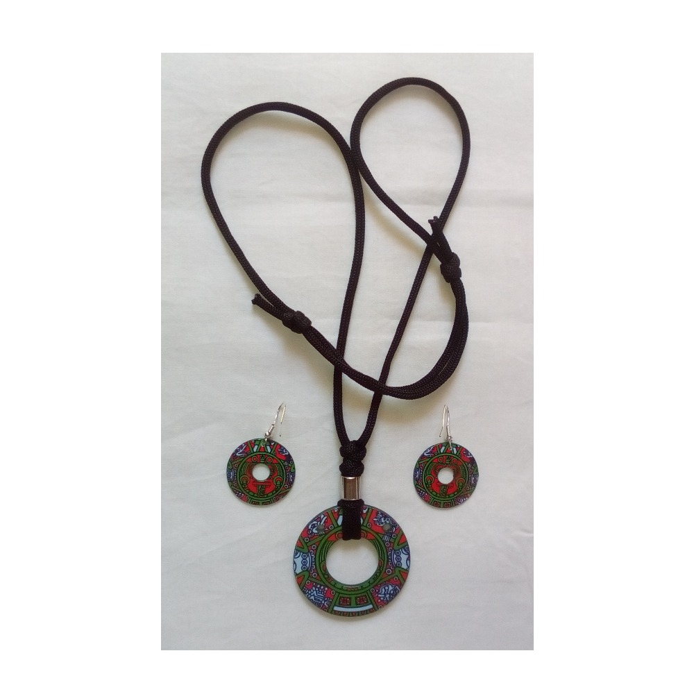 Multicolor Attractive Indian Necklace Set