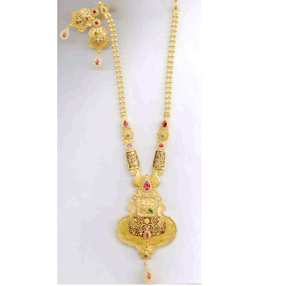 Gold Uncut Antique Designer Necklace Set Yellow