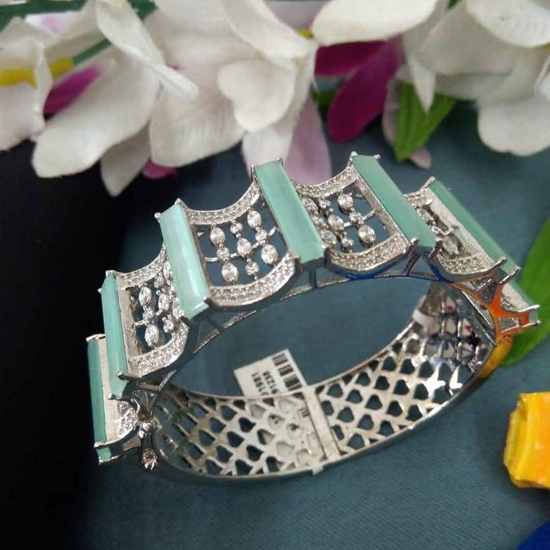 Diamond bracelet 1830