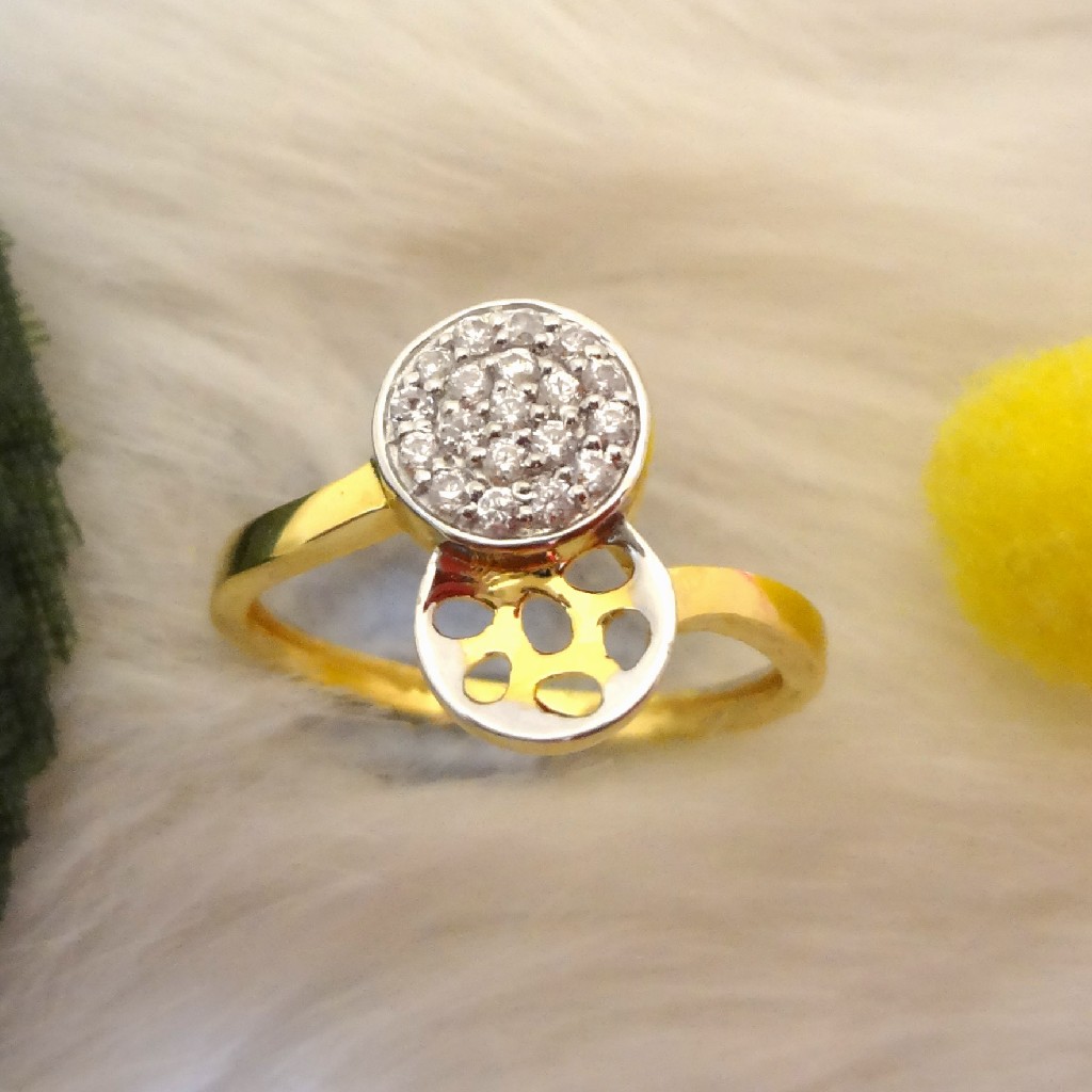 916 gold cz diamond ladies ring