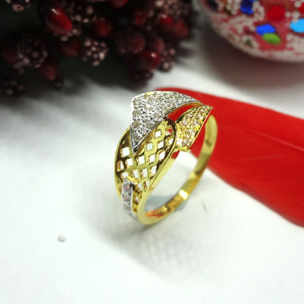 916 gold cz diamond ladies ring