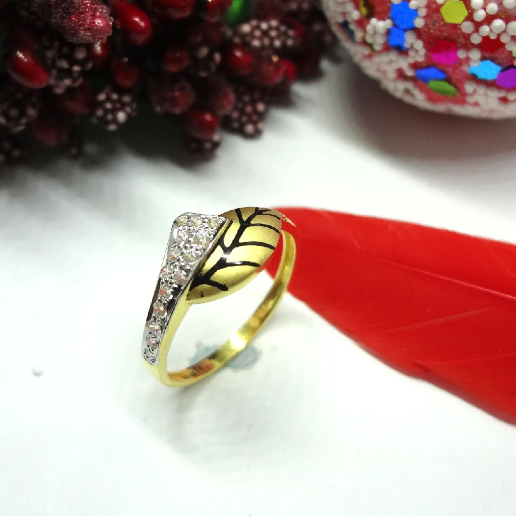 916 gold cz diamond ladies ring