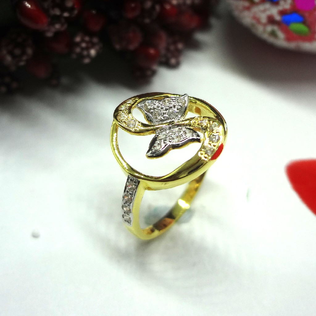 916 gold cz diamond ladies ring