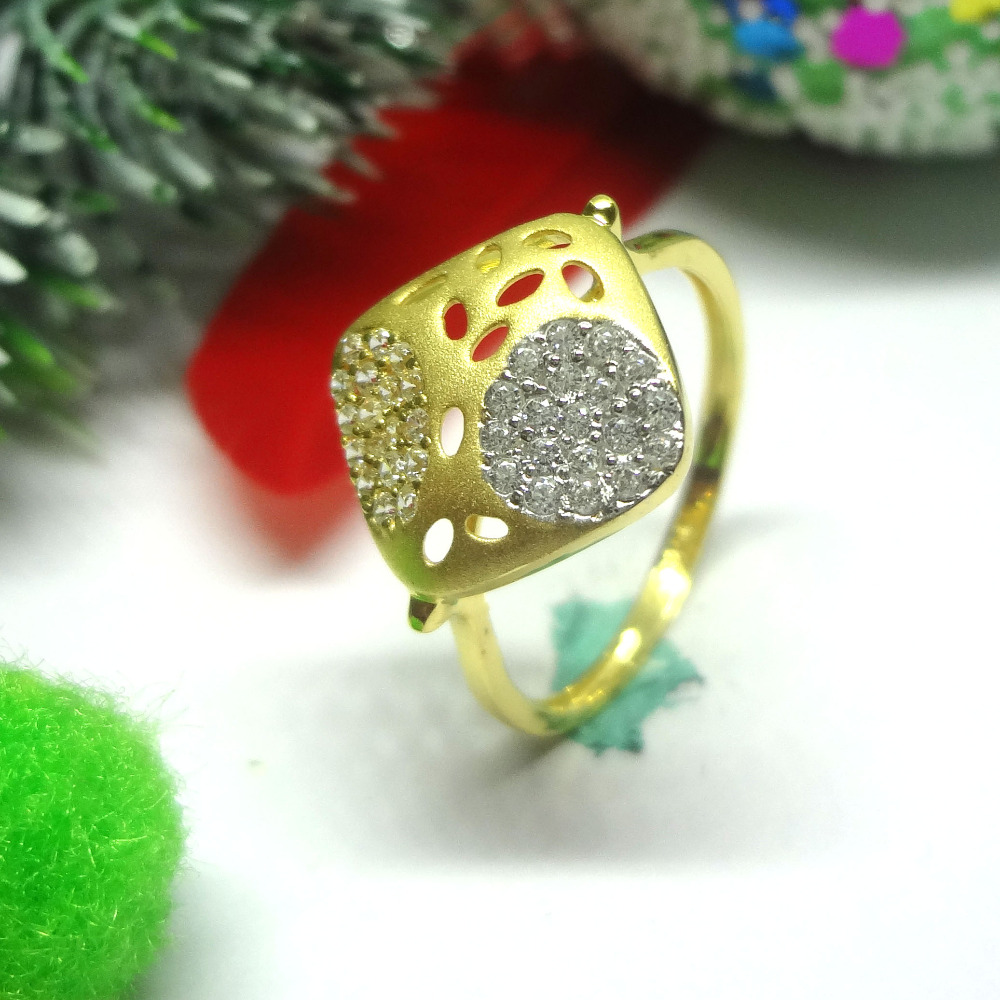 916 gold cz diamond ladies ring