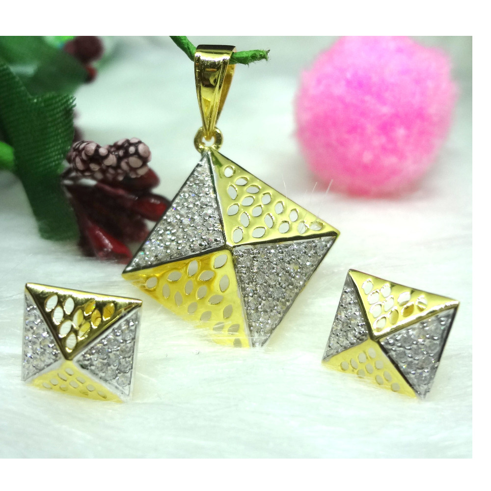 super square 22kt gold pendant set