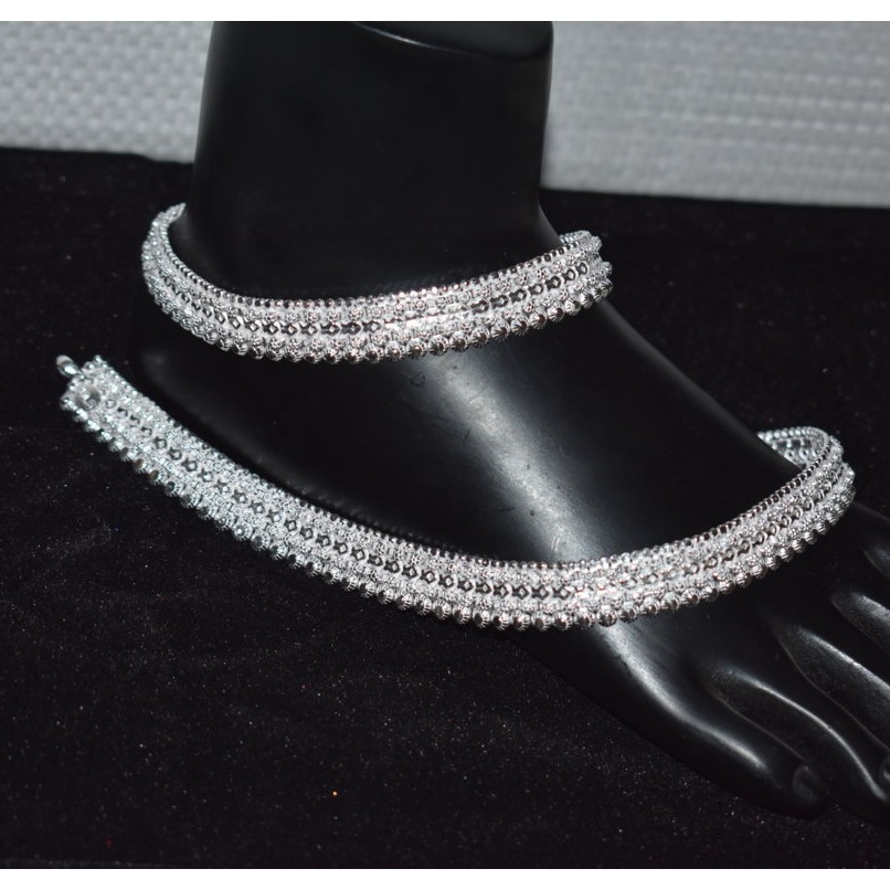 Fancy Silver D payal