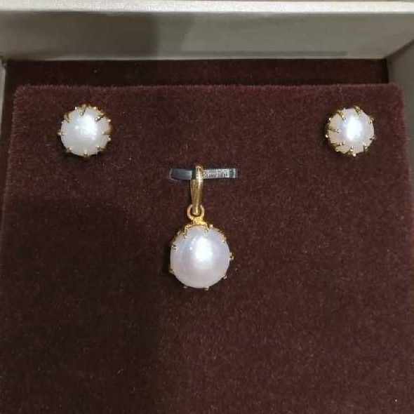 Single moti pendant set
