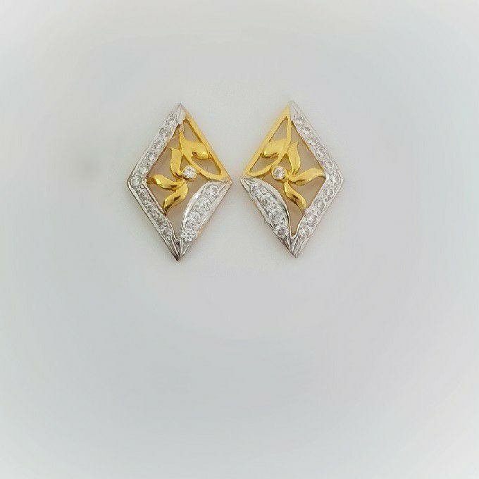 18k Delicate Earrings
