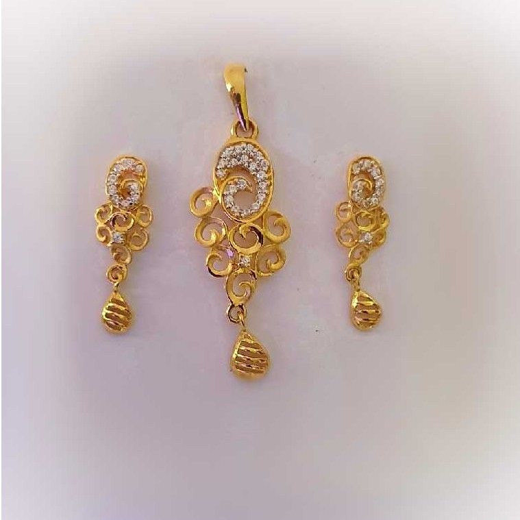 Fancy Pendant Set