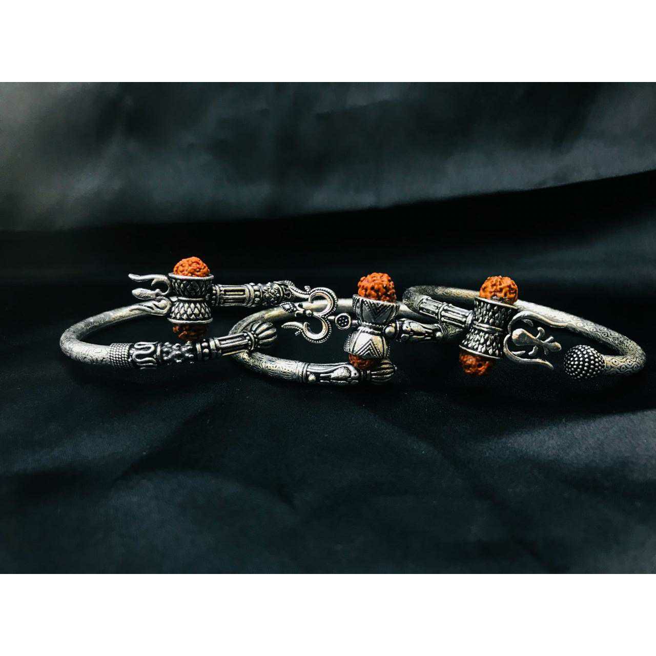 92.5 Sterling Silver Mahadev Kada Ms-3882