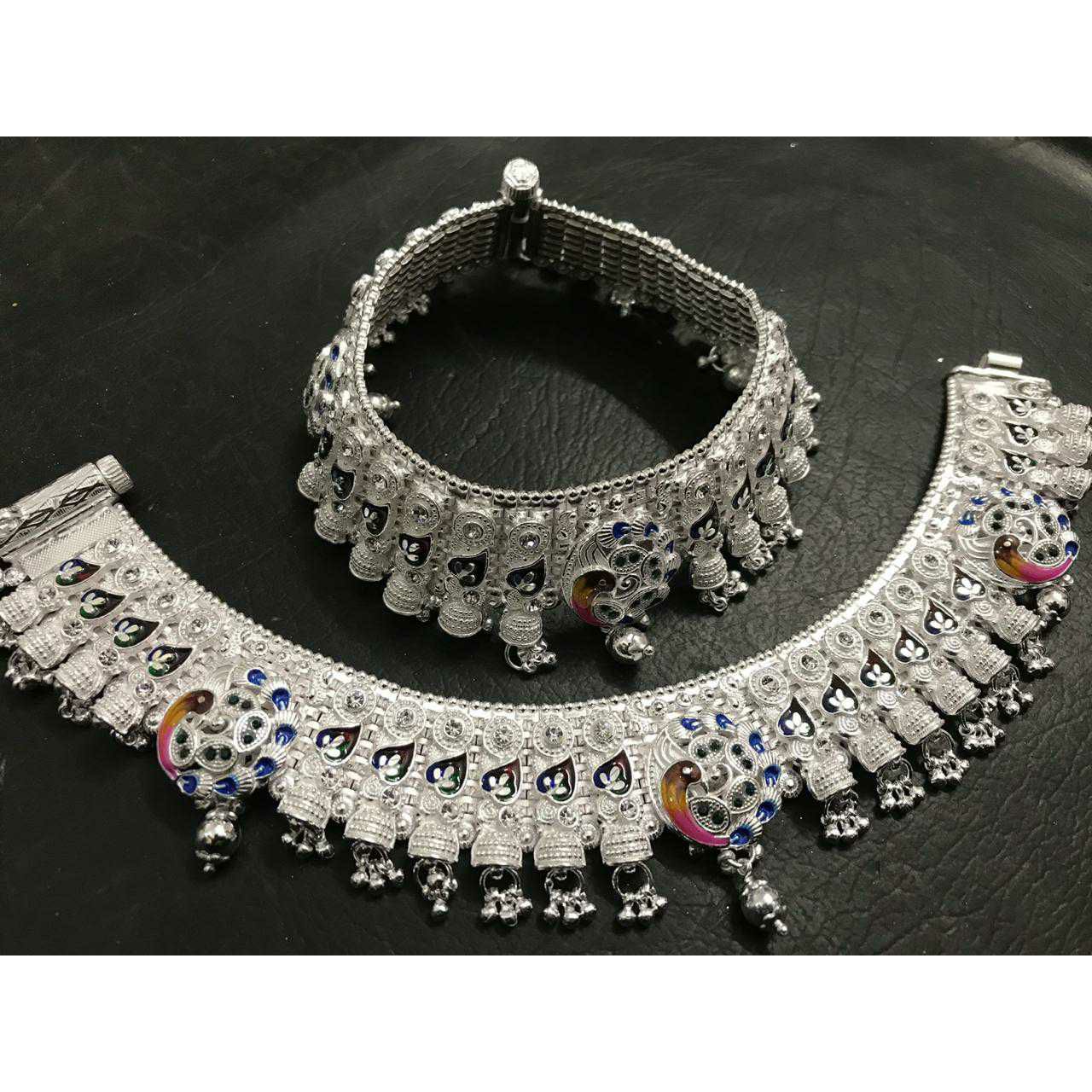 Vaccum Plastic Mina Peacock Pis With Salang Casting Round Goal Khili Payal Ms-2050