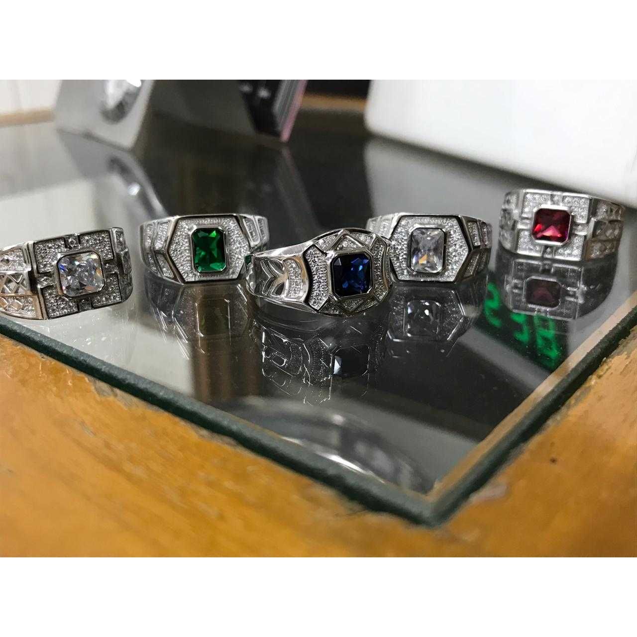 Colored Stone Silver Gents Ring