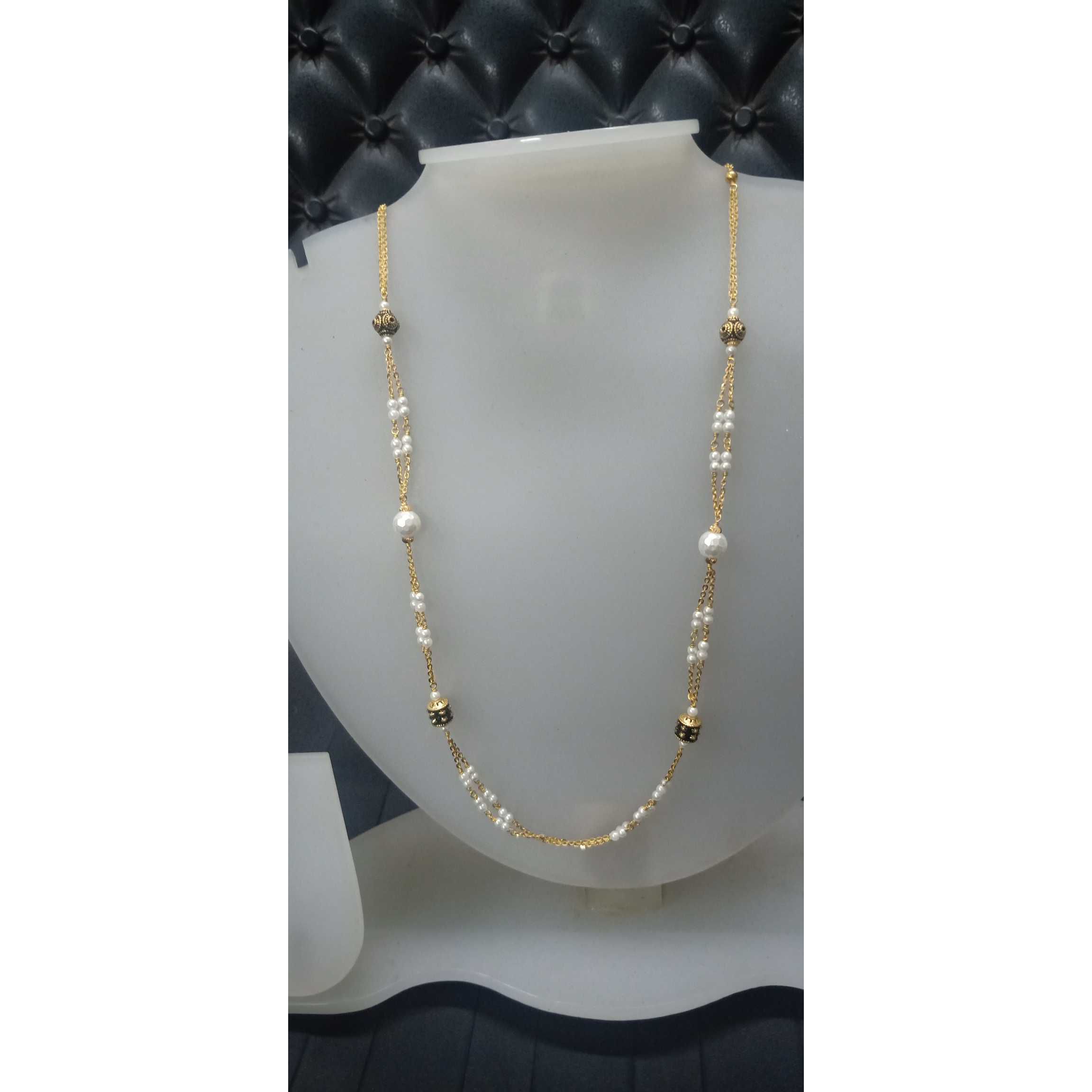 916 Gold White Beaded Lightweight Mala