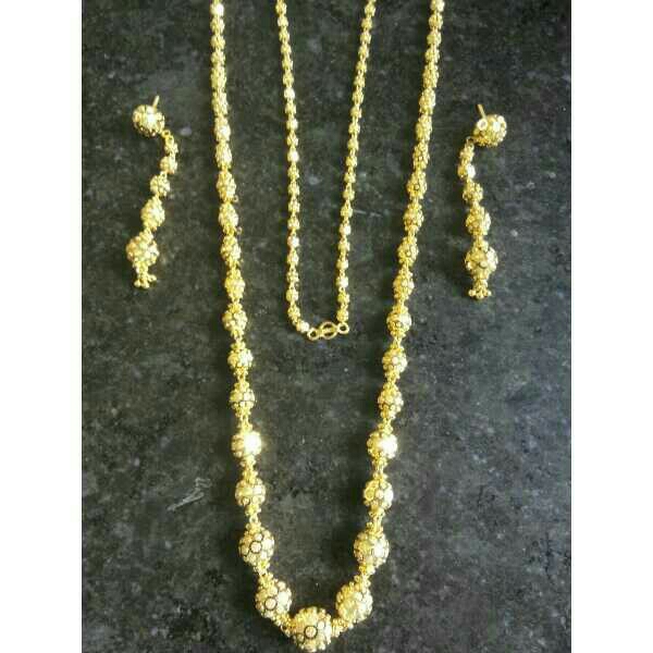 22KT Gold Vertical Mala Set