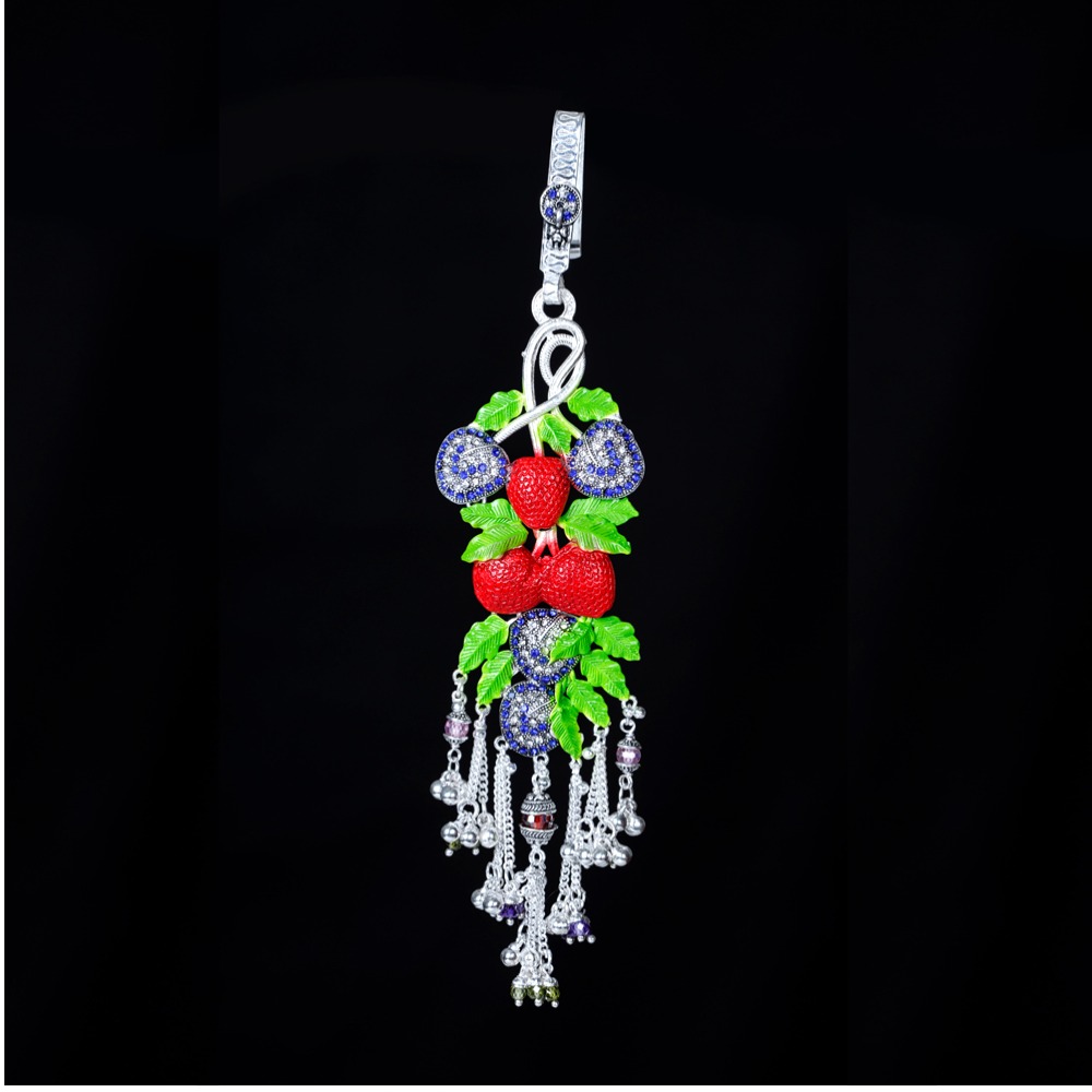 Silver Fancy Strawberry Shape Juda