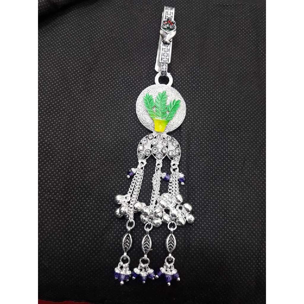 Delicate Silver Juda