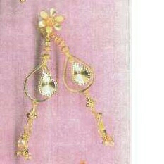 18KT Fancy Butti