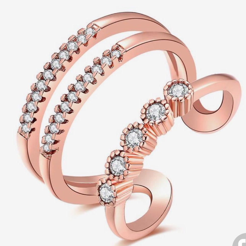 Fancy Diamond Antique Ring