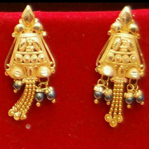 22KT Gold Ladies Designer Butti