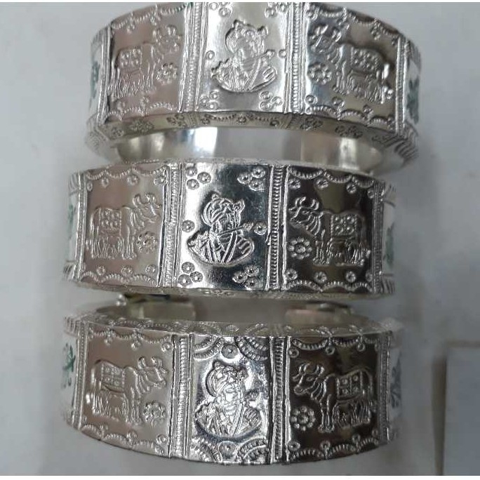Silver Gents Indian Fancy Bharvadi Kada White