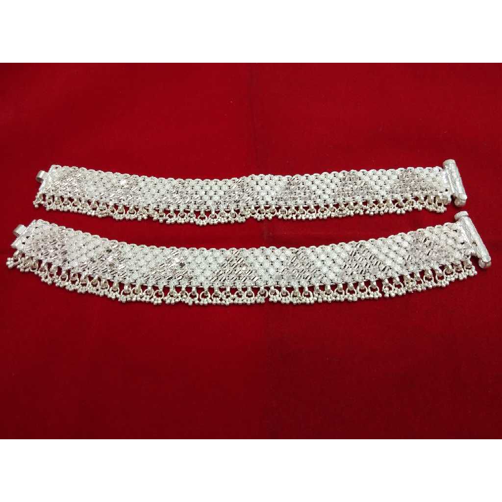 65kt Silver Stylish Ladies Payal