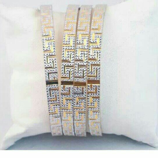 22K / 916 Gold Ladies Yellow CNC Bangle