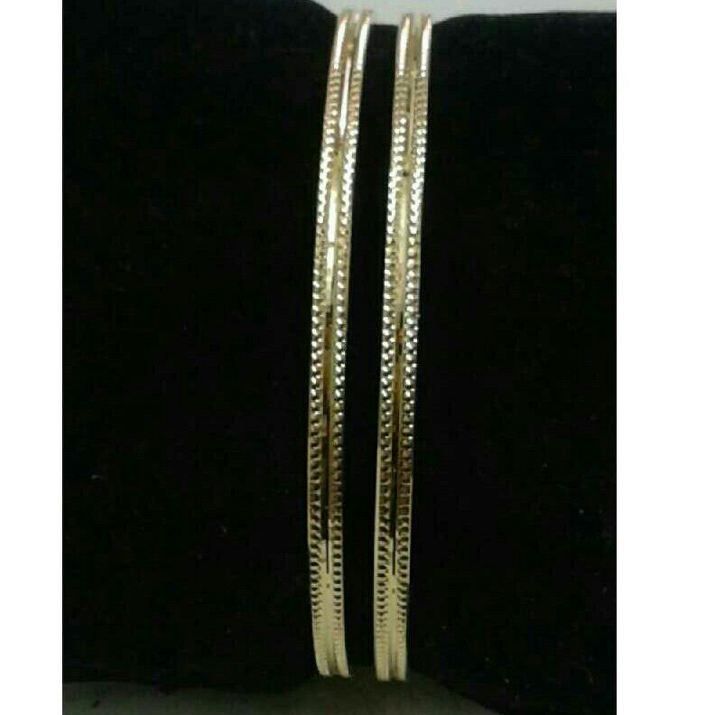 22K / 916 Gold Attractive Shiny Bangle
